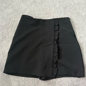 Express Black Ruffle Mini Skirt